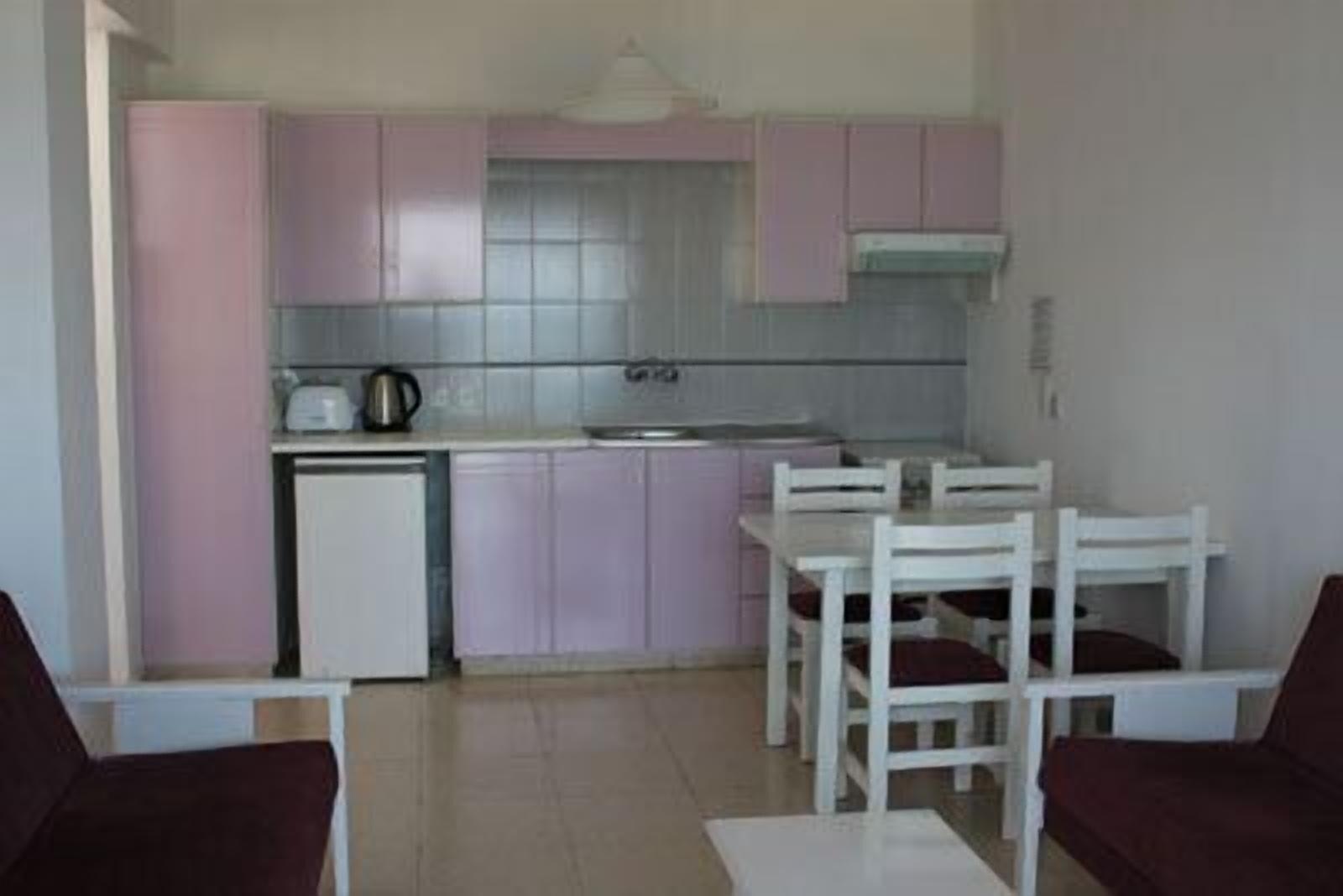 Astreas Beach Hotel Apartments Protarász Kültér fotó